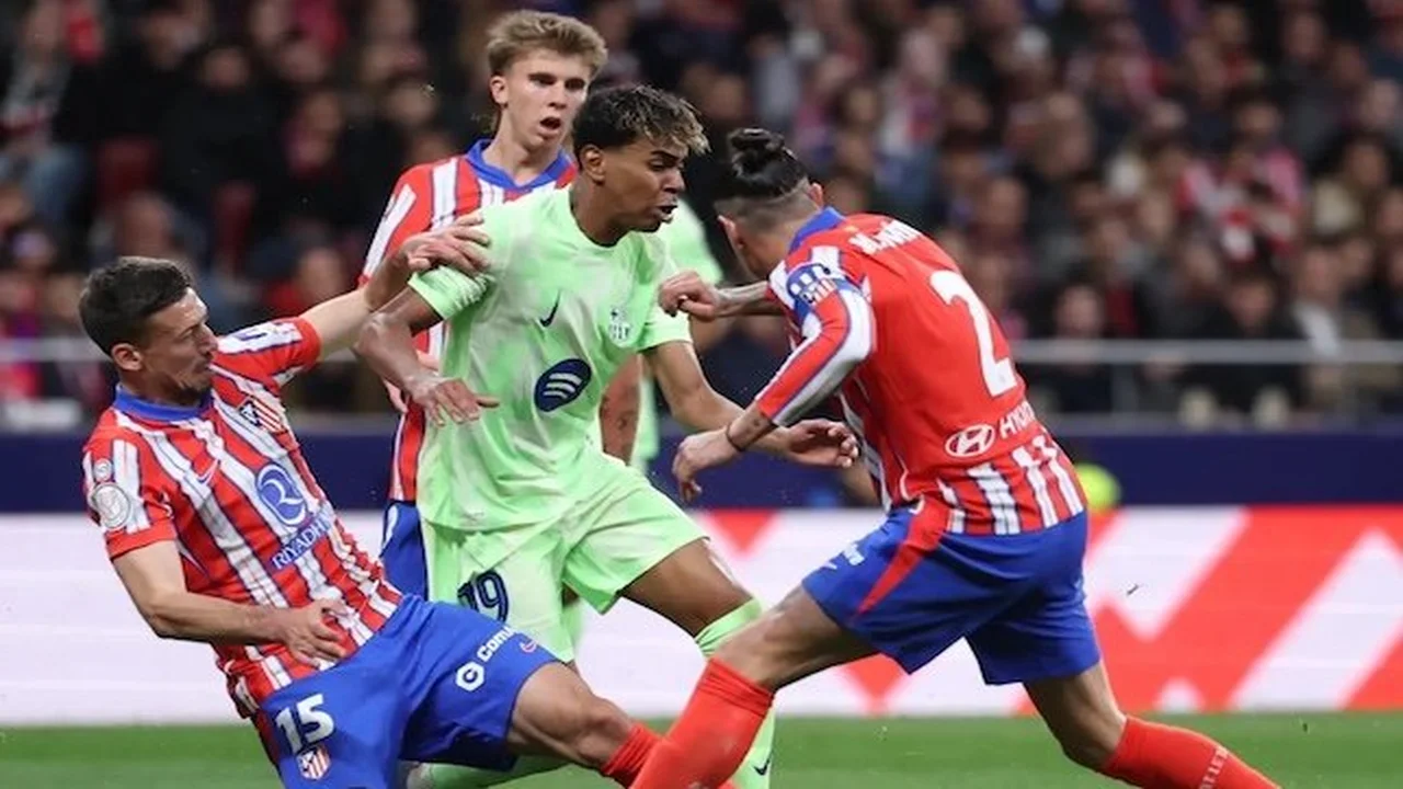 القنوات الناقلة لمواجهة برشلونة وأتلتيكو مدريد بمنافسات إياب نصف نهائي كأس ملك إسبانيا